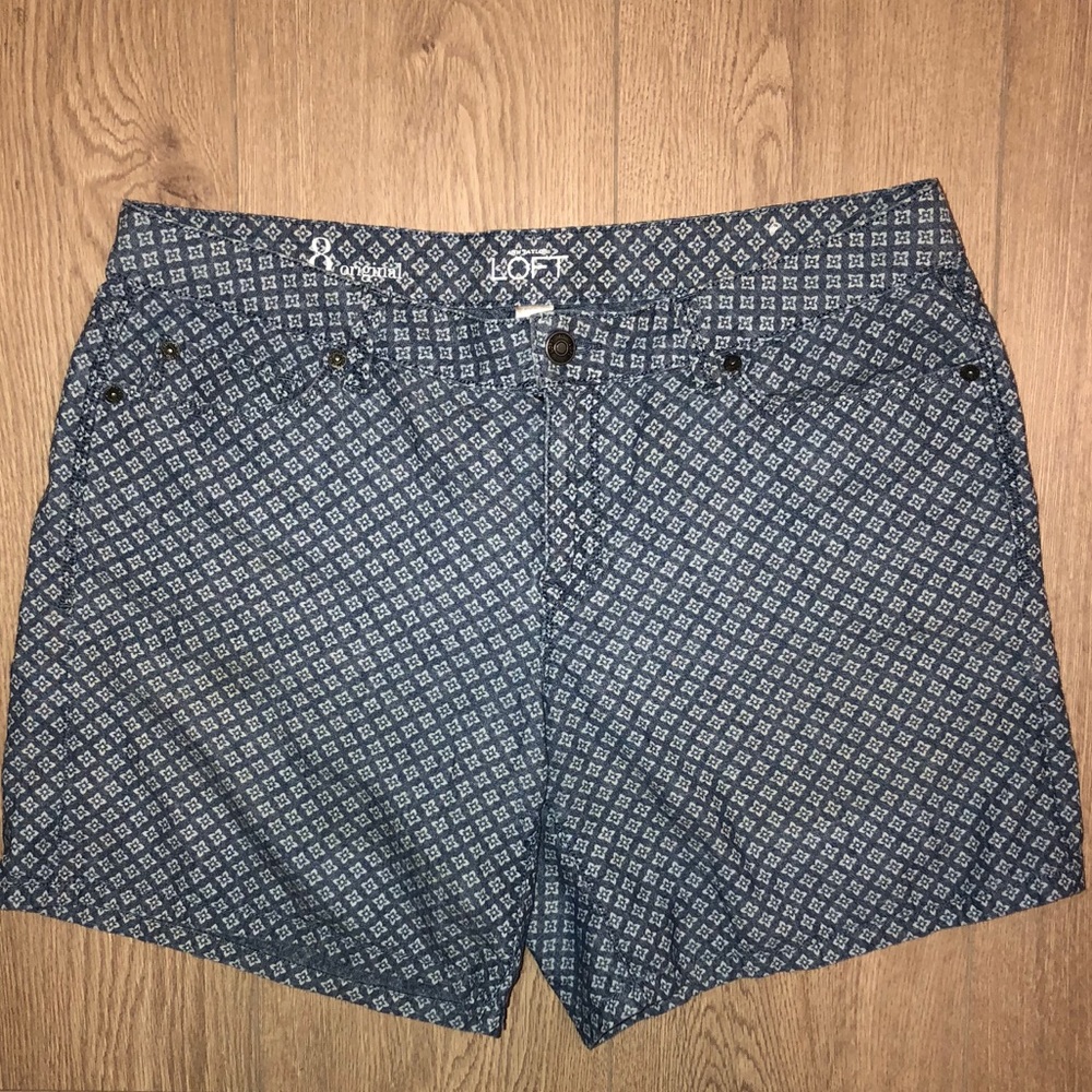 LOFT blue and white shorts